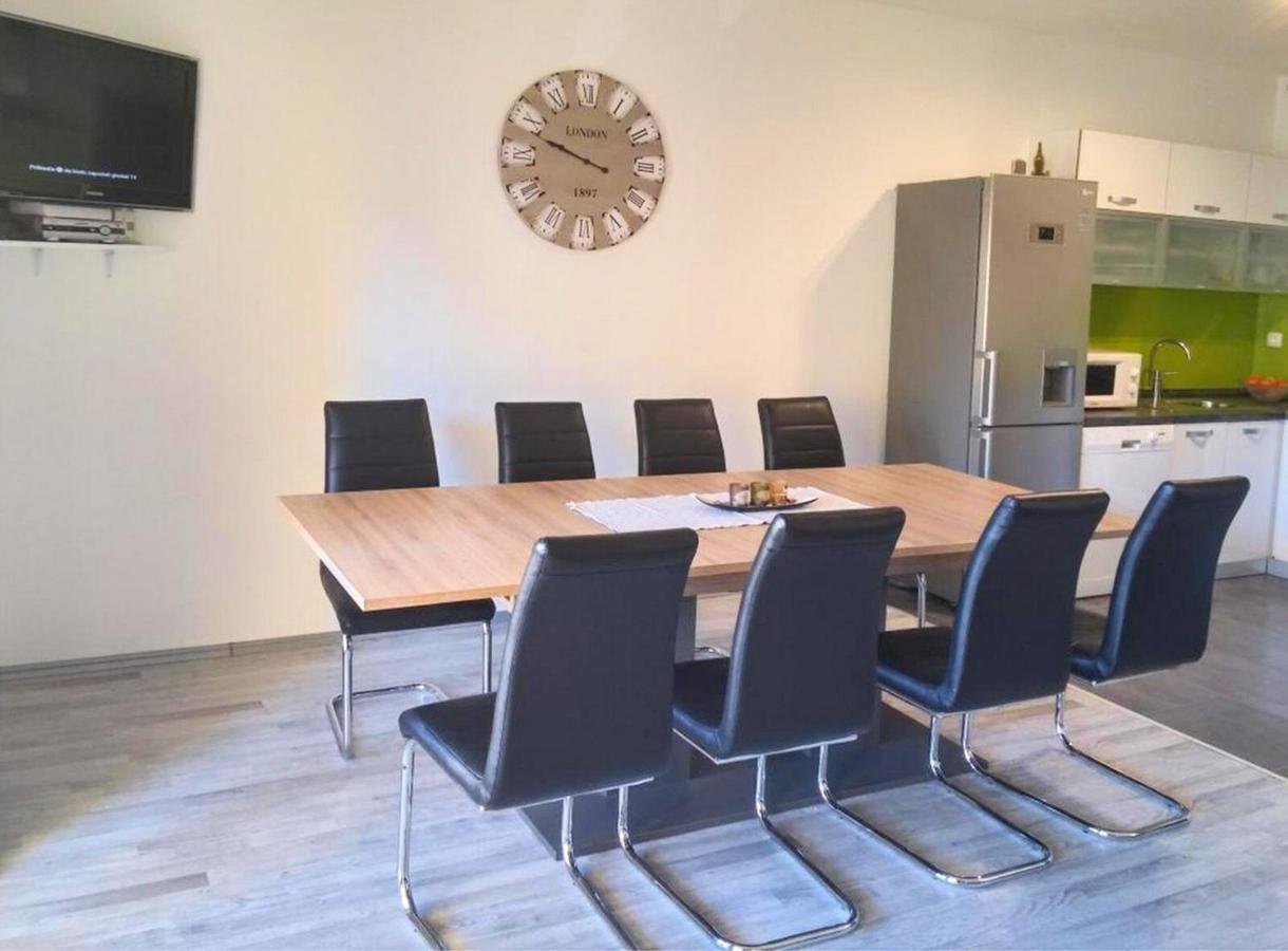 And Lotus Tribunj (Sibenik-Knin)